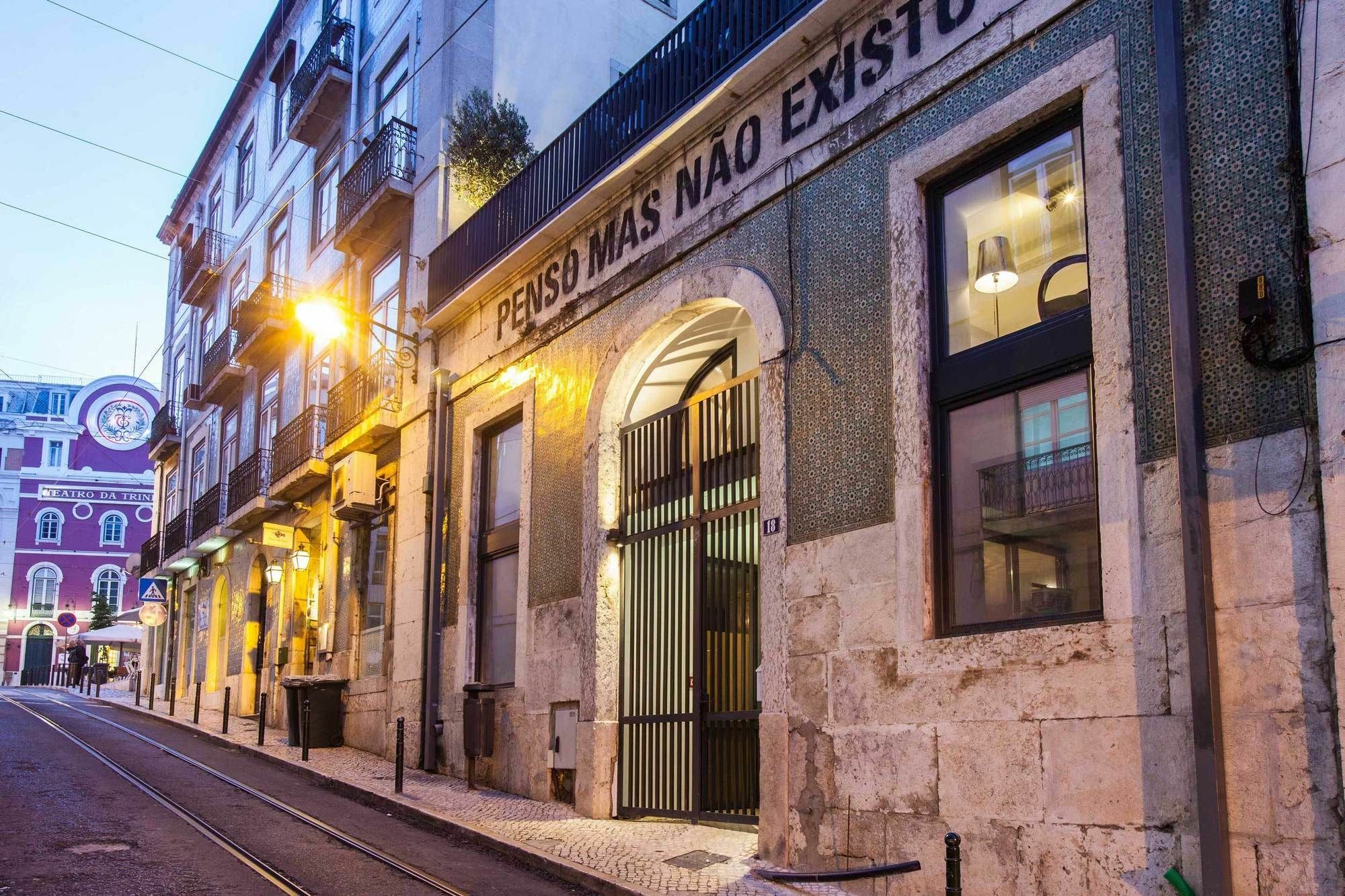 The Old Stables Chiado Apartments Lisboa Екстериор снимка